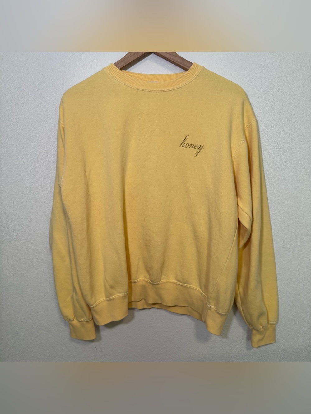 Brandy Melville Crewneck Sweatshirt